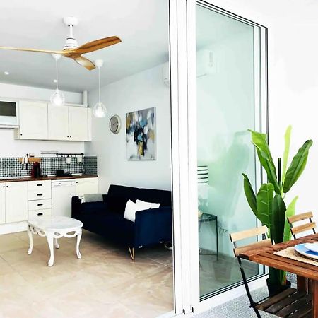 Apartamentos Alazul Jrj コニル・デ・ラ・フロンテラ エクステリア 写真