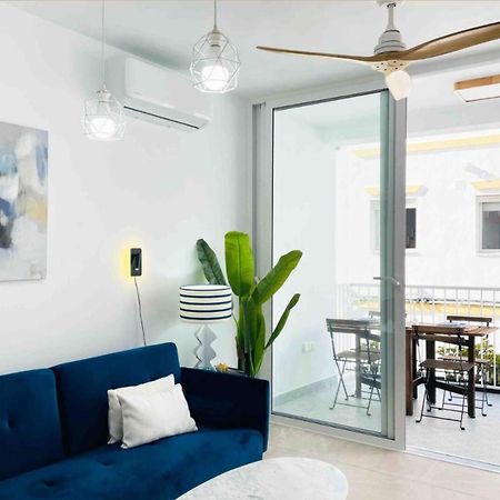 Apartamentos Alazul Jrj コニル・デ・ラ・フロンテラ エクステリア 写真
