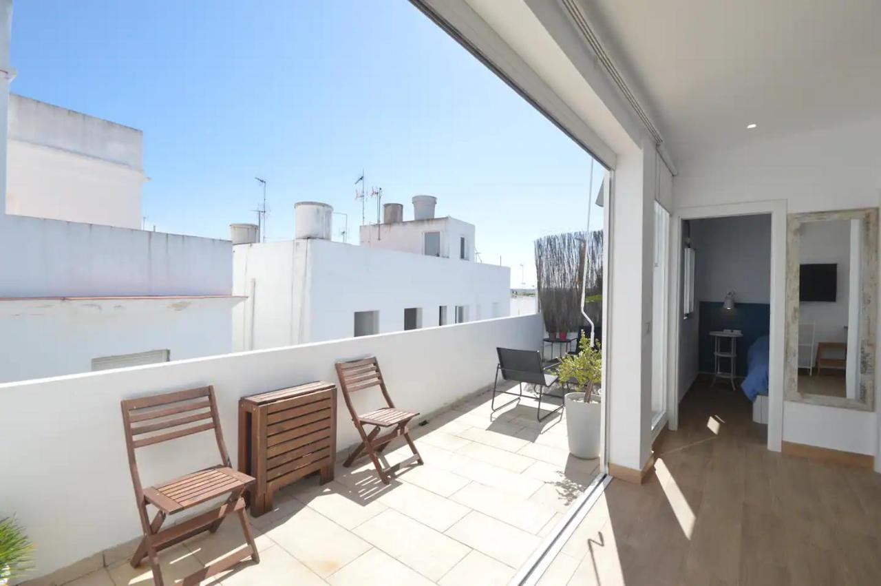 Apartamentos Alazul Jrj コニル・デ・ラ・フロンテラ エクステリア 写真