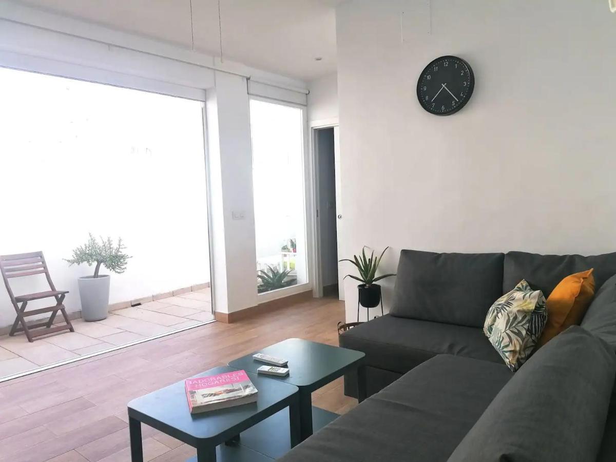 Apartamentos Alazul Jrj コニル・デ・ラ・フロンテラ エクステリア 写真