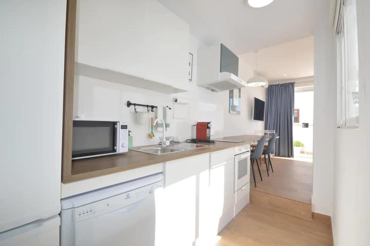 Apartamentos Alazul Jrj コニル・デ・ラ・フロンテラ エクステリア 写真