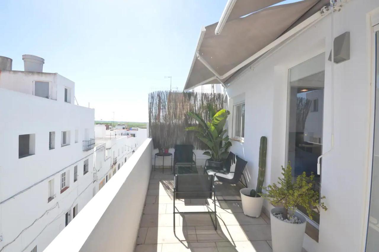 Apartamentos Alazul Jrj コニル・デ・ラ・フロンテラ エクステリア 写真